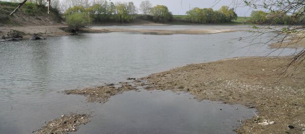 Обмеление Днестра, апрель 2016 г - Sputnik Moldova