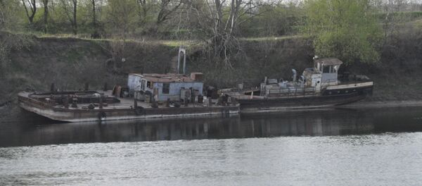 Обмеление Днестра, апрель 2016 г - Sputnik Moldova