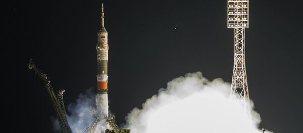 Старт космического корабля Союз ТМА-17М с космодрома Байконур Старт космического корабля Союз ТМА-17М с космодрома Байконур - Sputnik Молдова