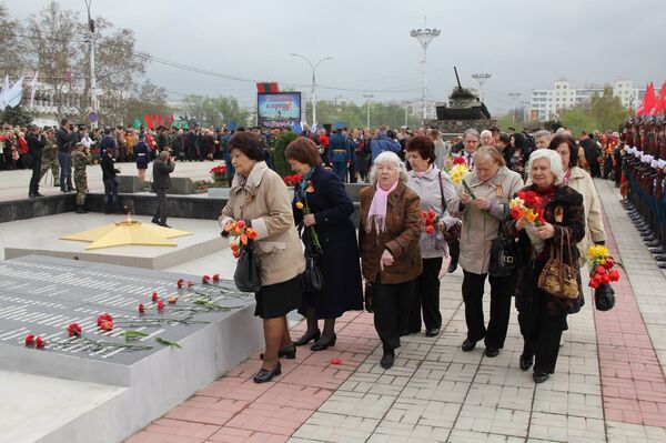 Ветеран ВОВ: каждый мечтал дожить до Победы и увидеть, что будет после - Sputnik Молдова