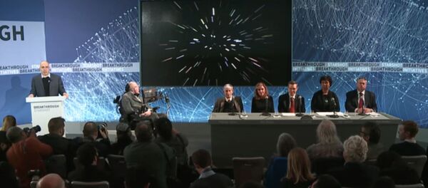 К Альфе Центавра за 20 лет - Хокинг и Мильнер о межгалактическом зонде - Sputnik Молдова