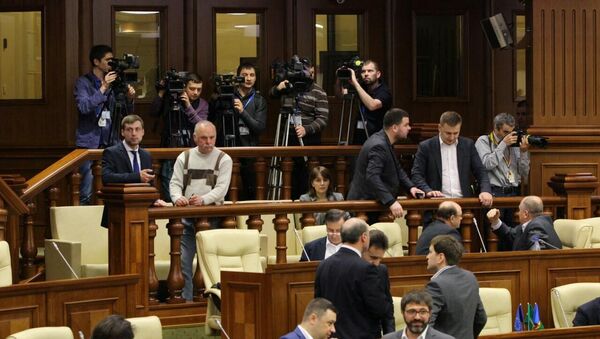 Ședința Parlamentului 14/04/2016 - Sputnik Moldova