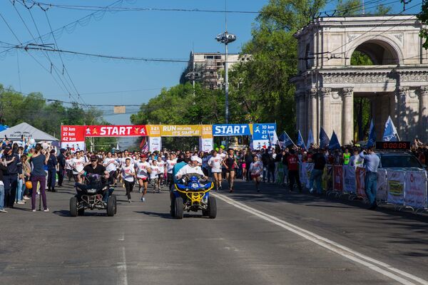 Startul Maratonului - în PMAN - Sputnik Moldova