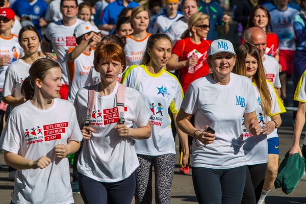Maratonul este bun pentru toate vârstele - pentru bărbați, dar și pentru femei - Sputnik Moldova