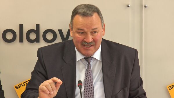 Sindicatele iau atitudine: au dezvăluit principalele deficienţe ale salarizării - Sputnik Moldova