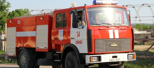 Пожарная машина Оргеевской части Пожарная машина Оргеевской части - Sputnik Молдова