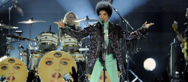 Принс Роджерс Нельсон Принс Роджерс Нельсон - Sputnik Молдова