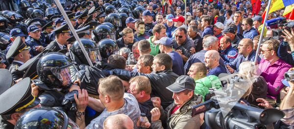 Протест 24 апреля - Sputnik Молдова