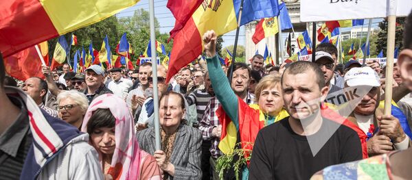 Протест 24 апреля 2016 protest poliție - Sputnik Молдова