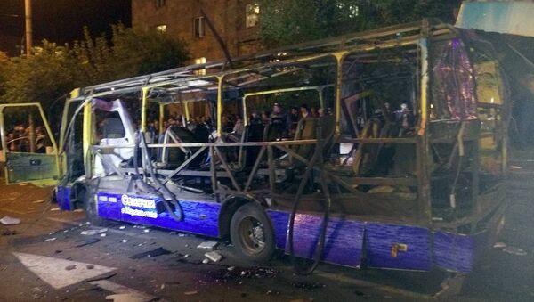 Взрыв автобуса в Ереване - Sputnik Молдова