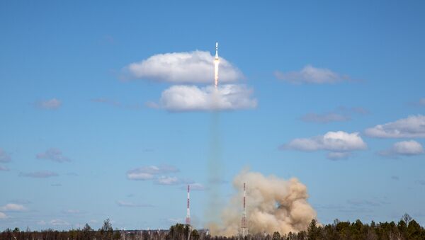 Первый пуск ракеты-носителя с космодрома Восточный - Sputnik Молдова