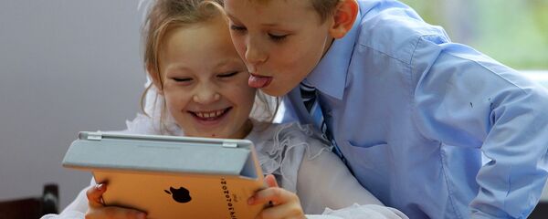 Особенность школьных знаний состоит в том, что они направлены на тренировку интеллекта - Sputnik Moldova