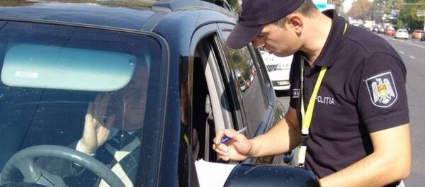 poliţie полицейский - Sputnik Moldova