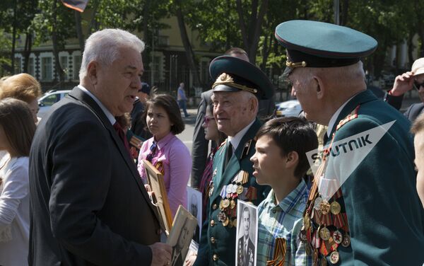 В Кишиневе прошел марш памяти Помним их имена - Sputnik Молдова