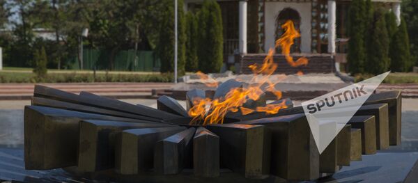 Вечный огонь, архивное фото. - Sputnik Молдова