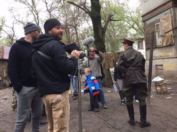 Фото со съемочной площадки Один народ, одна страна, одна судьба Фото со съемочной площадки Один народ, одна страна, одна судьба - Sputnik Молдова