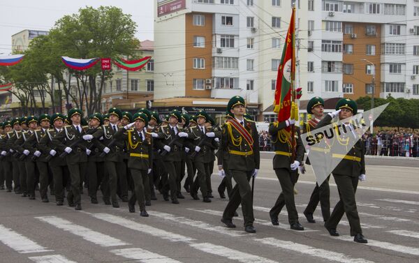 Военный парад и акция Бессмертный полк. Тирасполь. Приднестровье - Sputnik Молдова