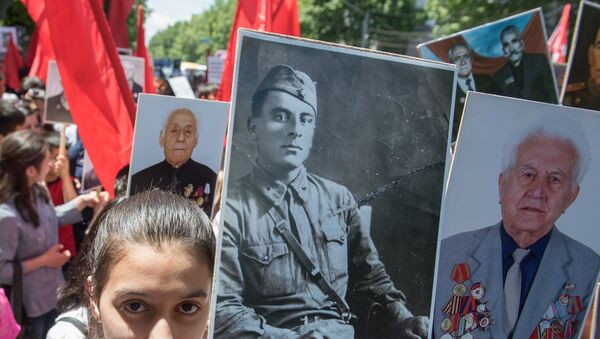 Акция Бессмертный полк прошла в Ереване - Sputnik Moldova