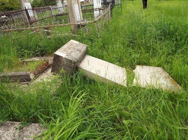 Разрушенные еврейские надгробия - Sputnik Молдова