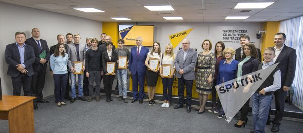 Награждение победителей конкурса Перспектива - Sputnik Moldova