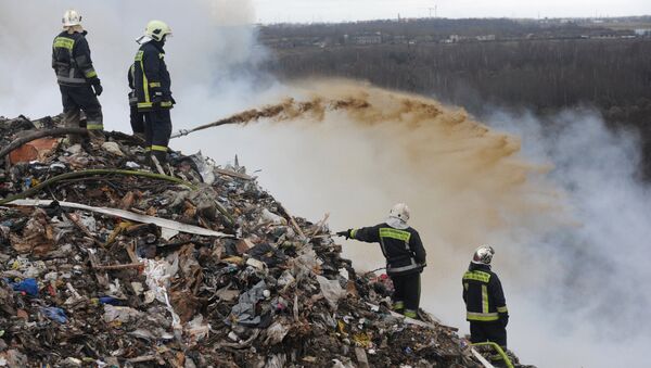 Gunoi, substanțe toxice - Sputnik Moldova