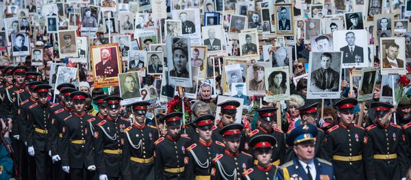 Шествие Бессмертный полк в городах России - Sputnik Молдова