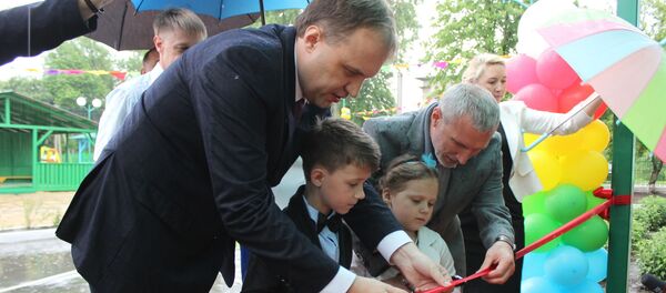 Открытие детского садика Росинка в городе Рыбница - Sputnik Молдова