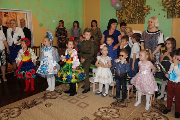 Открытие детского садика Росинка в городе Рыбница Открытие детского садика Росинка в городе Рыбница - Sputnik Молдова