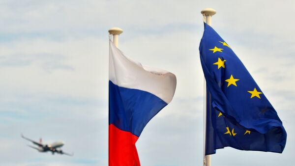Флаги России, ЕС, - Sputnik Молдова