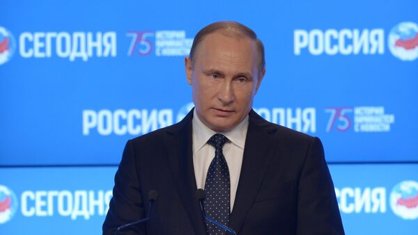 Президент РФ В. Путин посетил МИА Россия сегодня - Sputnik Moldova