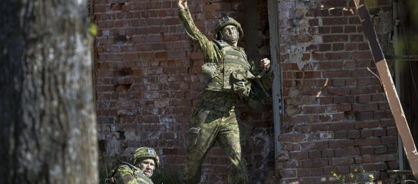 Военные учения НАТО Spring storm в Эстонии. Exerciții militare NATO, Spring storm în Estonia - Sputnik Moldova