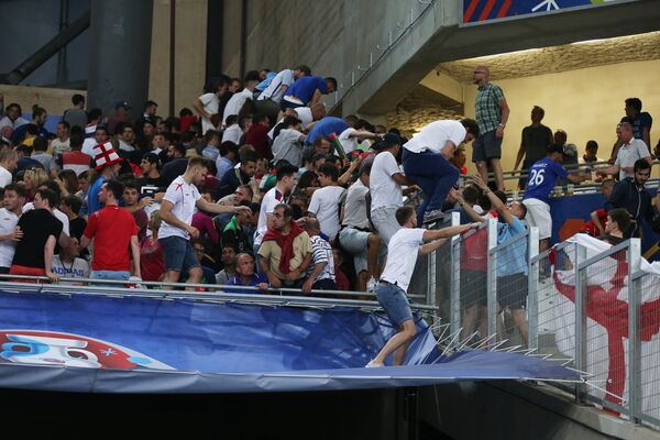 Футбол. Чемпионат Европы - 2016. Матч Англия - Россия - Sputnik Молдова