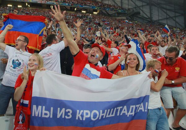 Футбол. Чемпионат Европы - 2016. Матч Англия - Россия - Sputnik Молдова