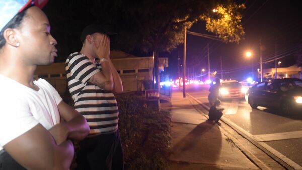 Очевидцы массовой стрельбы в ночном клубе в городе Орландо (штат Флорида, США) - Sputnik Moldova