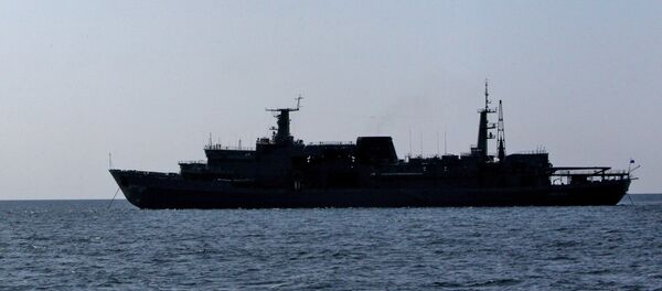 Учения по поиску и эвакуации космонавтов спускаемого аппарата на море во Владивостоке Учения по поиску и эвакуации космонавтов спускаемого аппарата на море во Владивостоке - Sputnik Молдова