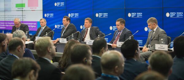 Панельная сессия Геоэкономика крупных инфраструктурных проектов в рамках ПМЭФ - Sputnik Moldova