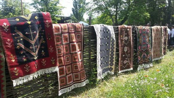 Festivalul Covorului, covorul basarabean tradițional, covor bătut - Sputnik Moldova