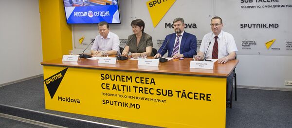 Владимир Цуркан,Ирина Астахова, Олег Бабенко, Борис Шаповалов - Sputnik Молдова