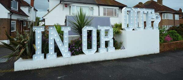 Освещенная В или Из - Sputnik Moldova-România