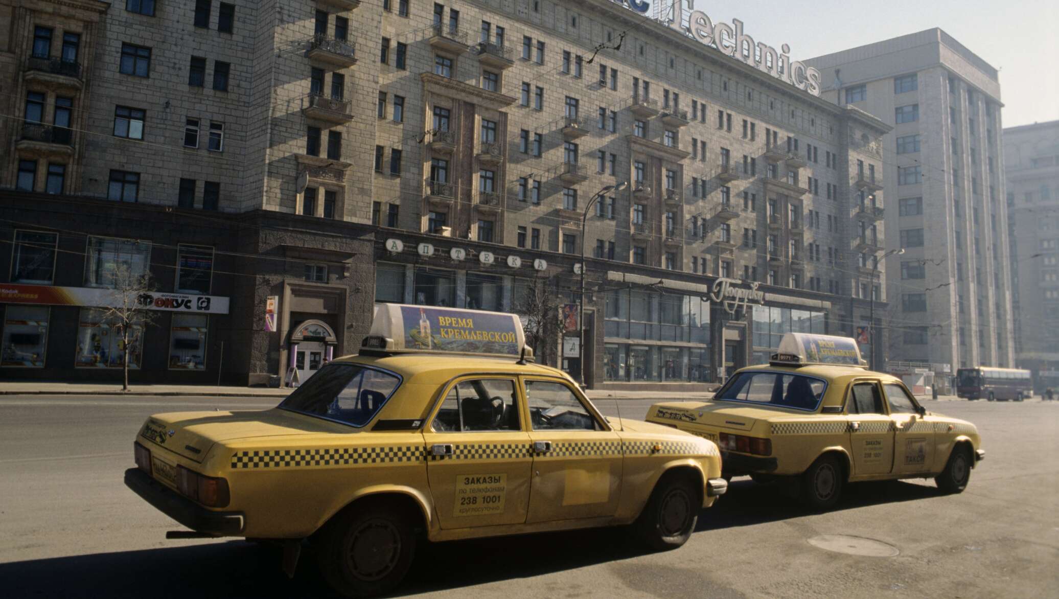 Такси в 90е в Москве