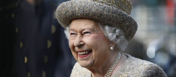Regina Elisabeta a II-a a Marii Britanii - Sputnik Moldova