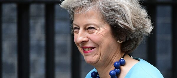 British Home Secretary Theresa May arrives to attend a cabinet meeting at 10 Downing Street in central London on June 27, 2016. - Sputnik Moldova
