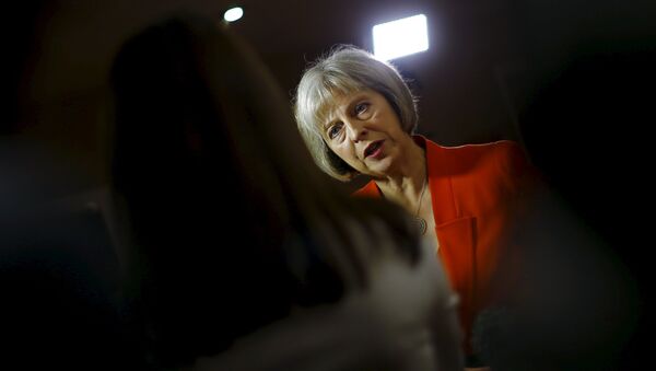 Britain's Home Secretary Theresa May speaks to members of the media after addressing the Police Superintendents Association of England and Wales annual conference in Kenilworth, Britain, September 9, 2015 - Sputnik Moldova