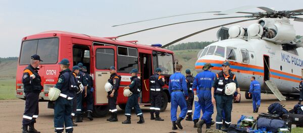 Поисковые работы в зоне крушения Ил-76 Поисковые работы в зоне крушения Ил-76 - Sputnik Молдова