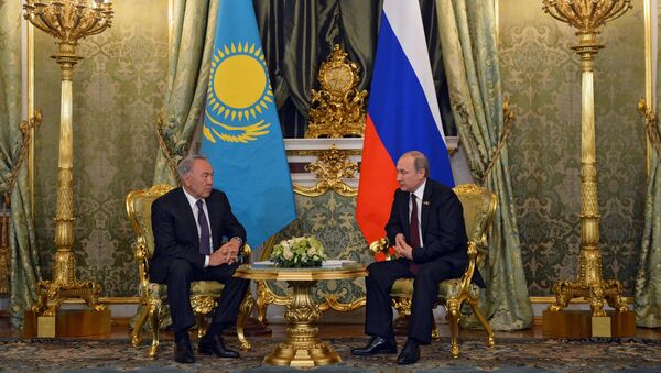 Президент России В.Путин встретился с президентом Казахстана Н.Назарбаевым - Sputnik Молдова