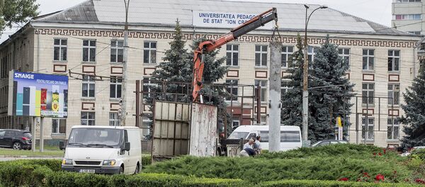 демонтаж рекламных щитов демонтаж рекламных щитов - Sputnik Молдова