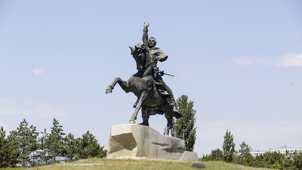 памятник А. В. Суворову - Sputnik Moldova