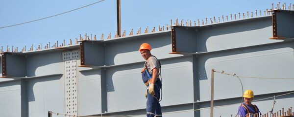 Строительство моста через Керченский пролив. Șantier, pod masiv, construcție metalică - Sputnik Moldova