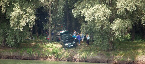 Râu, automobil, foto de arhivă - Sputnik Moldova