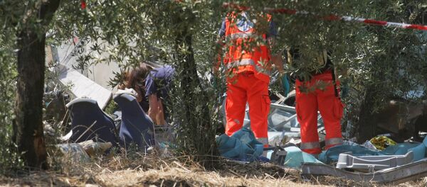 Два региональных поезда столкнулись на юге Италии - Sputnik Moldova